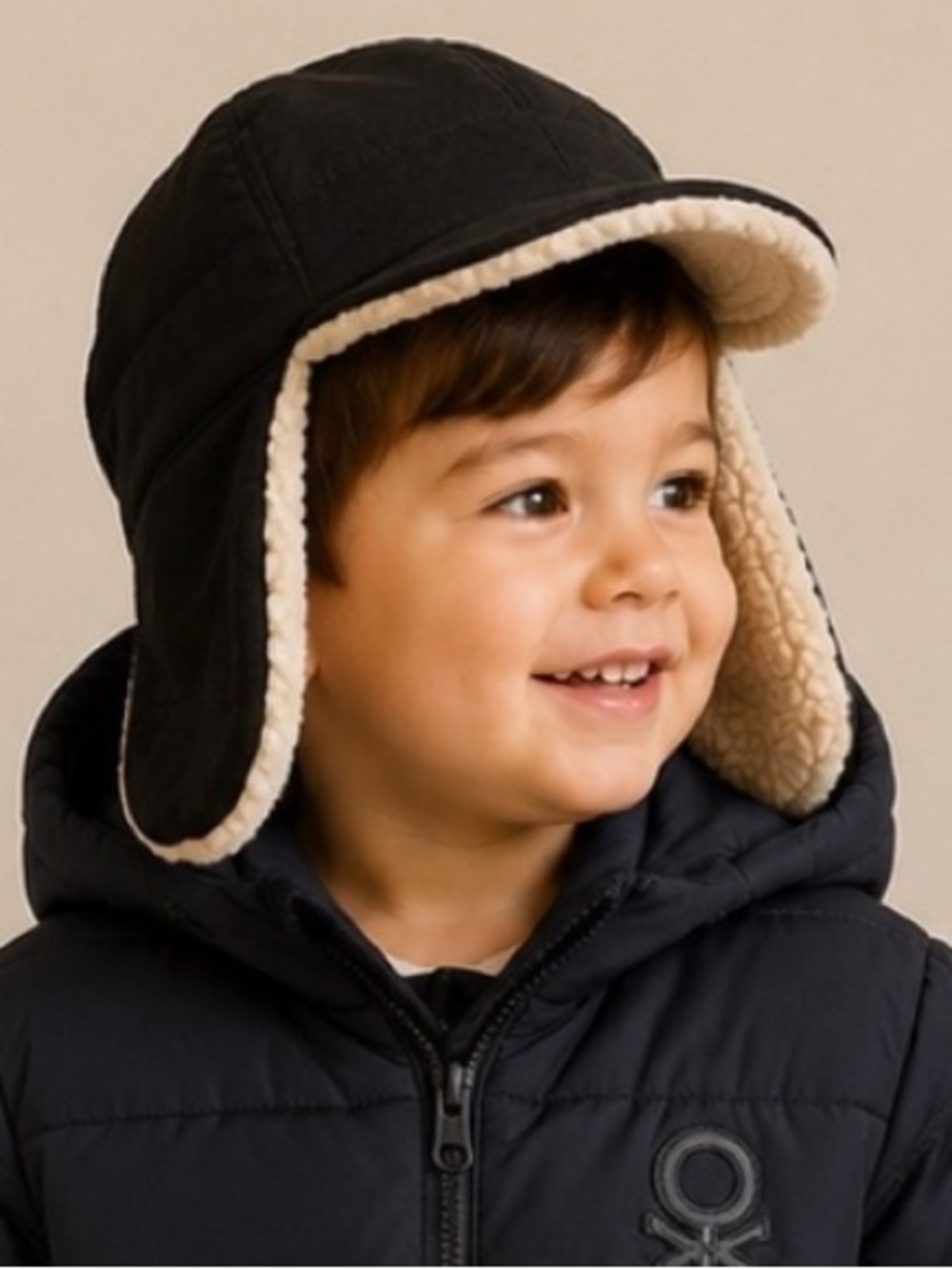 ZARA Kids Sherpa-Lined Trapper Hat Black Beige